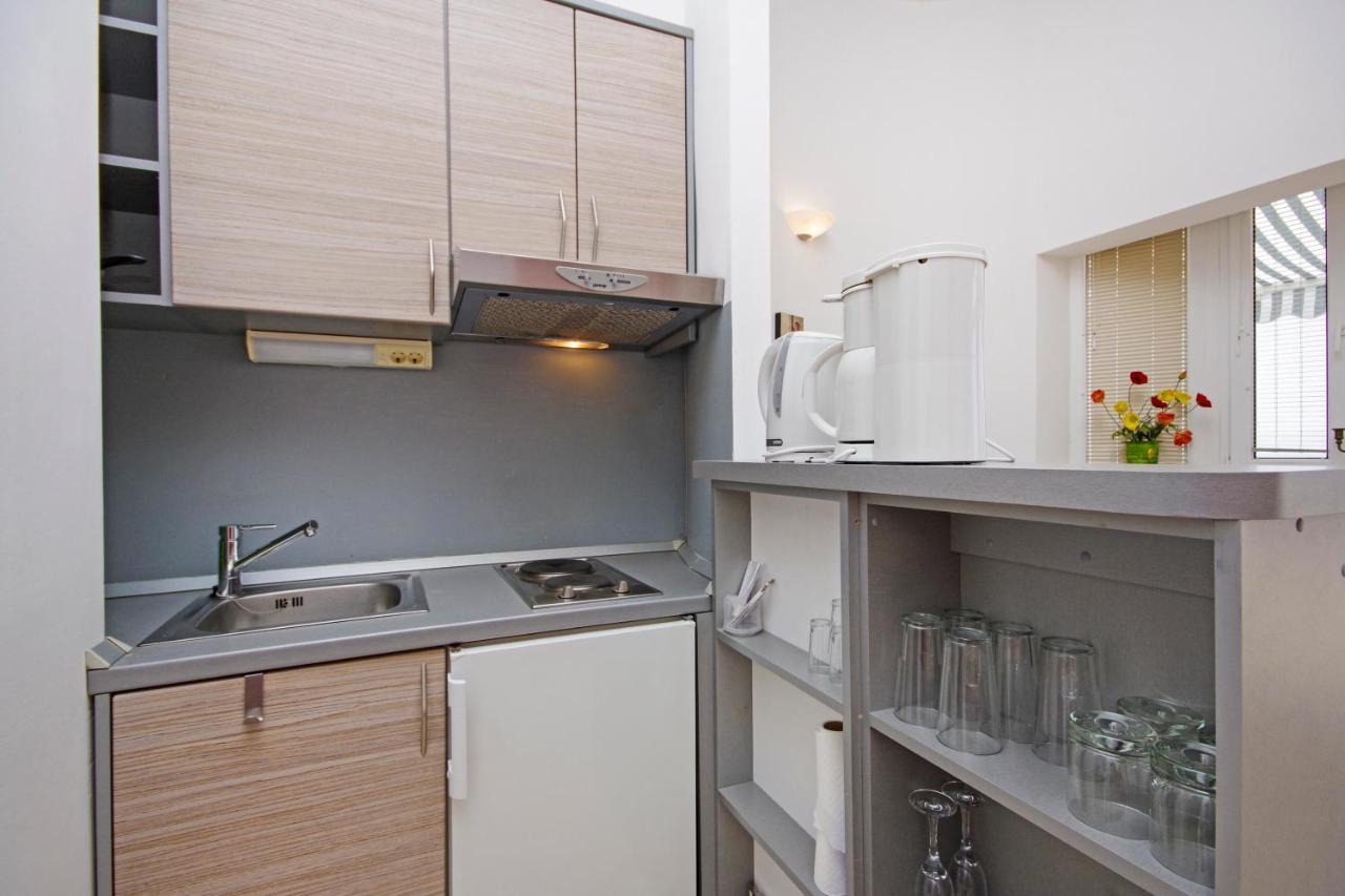 Matanovi Dvori Md Apartments Makarska Eksteriør billede