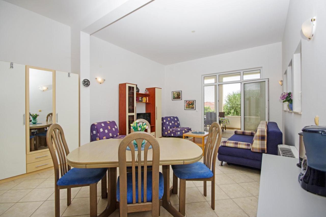 Matanovi Dvori Md Apartments Makarska Eksteriør billede