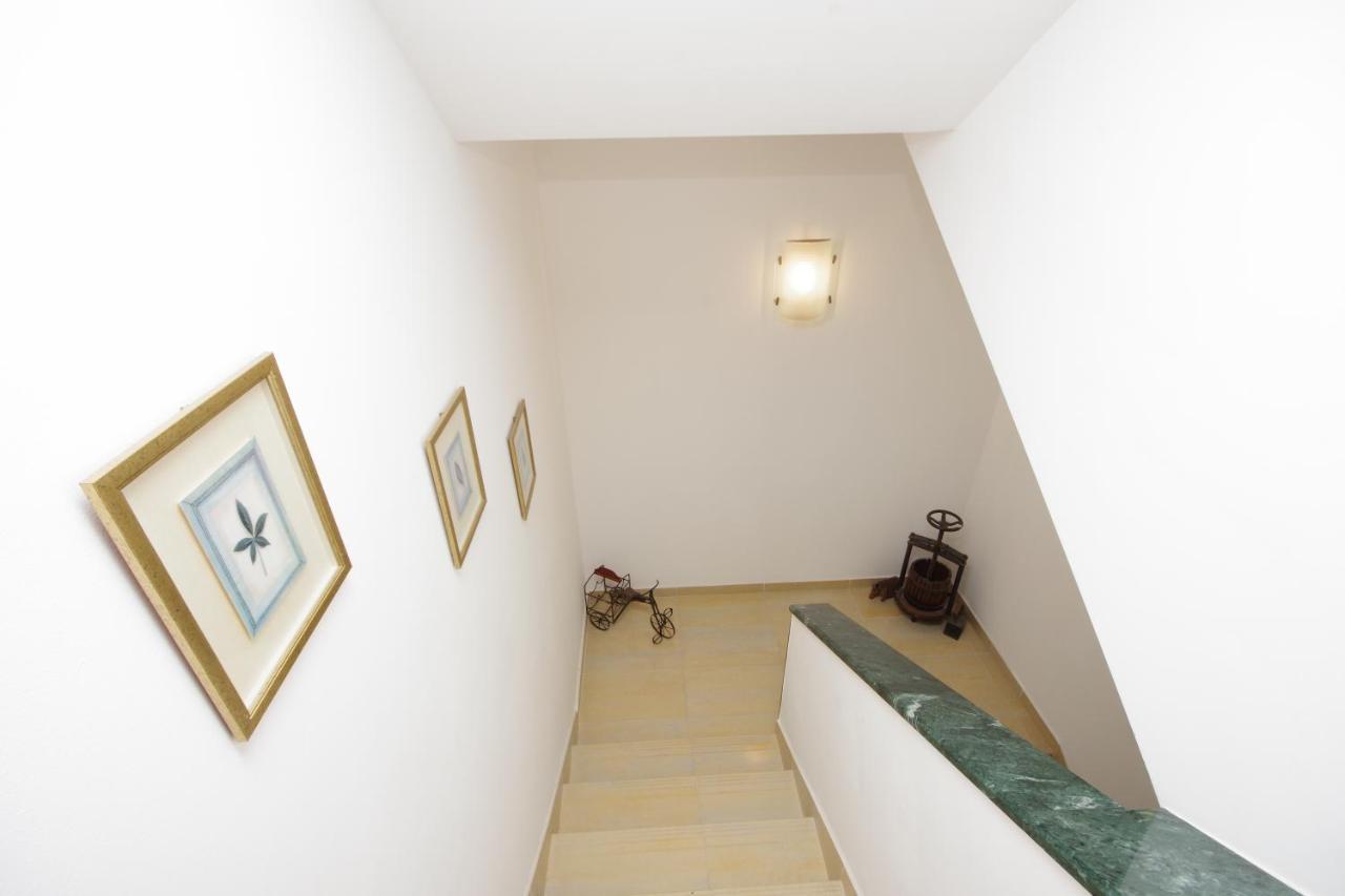 Matanovi Dvori Md Apartments Makarska Eksteriør billede